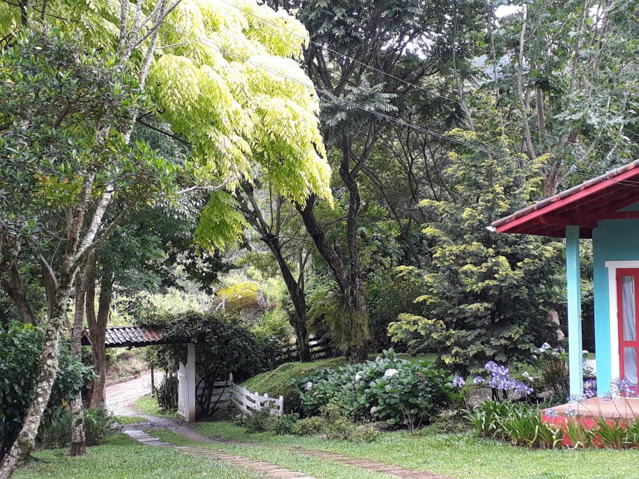 Aconchego Da Roca Hotel กอนซัลวิซ ภายนอก รูปภาพ